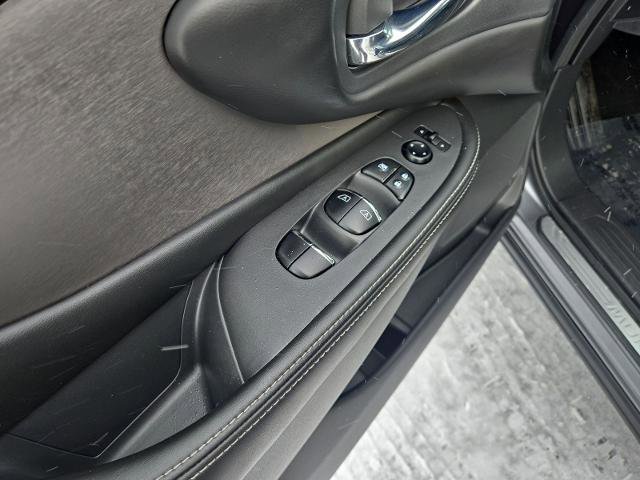 Used 2020 Nissan Murano SL image 12