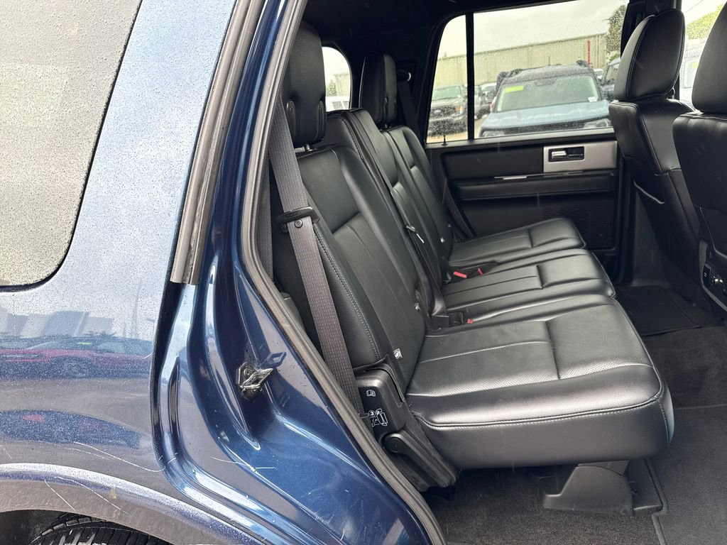 Certified 2017 Ford Expedition XLT w/ Equipment Group 202A image 28
