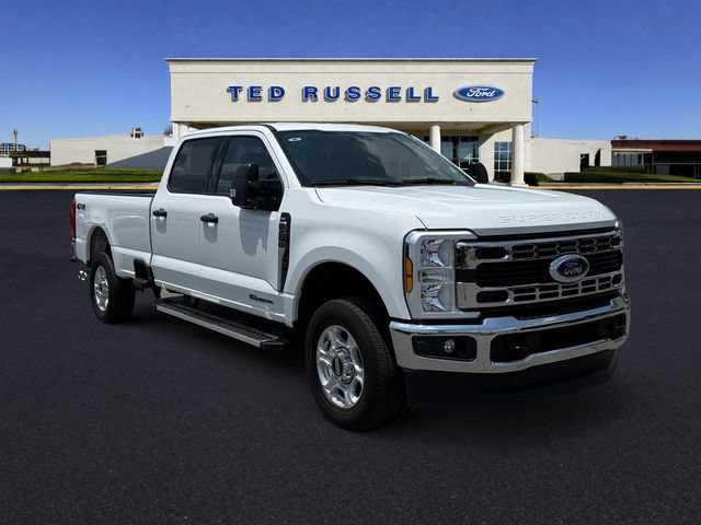 Certified 2025 Ford F250 XLT AWD/4WD image 4