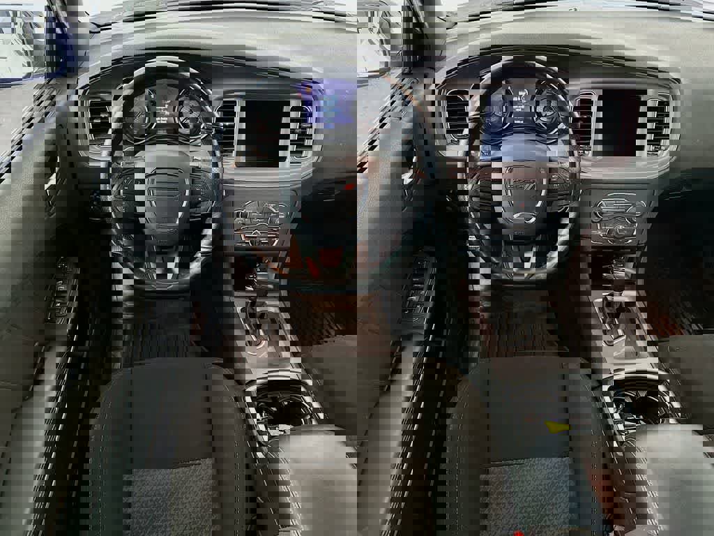 Used 2023 Dodge Charger R/T w/ Performance Handling Group image 13