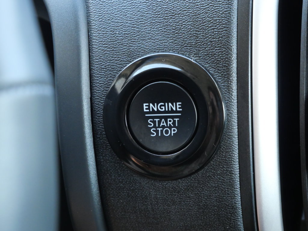 Certified 2025 Ford Expedition Active AWD/4WD image 27