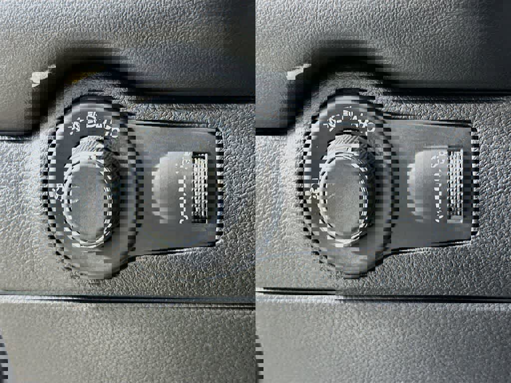 Used 2025 Dodge Durango R/T image 27