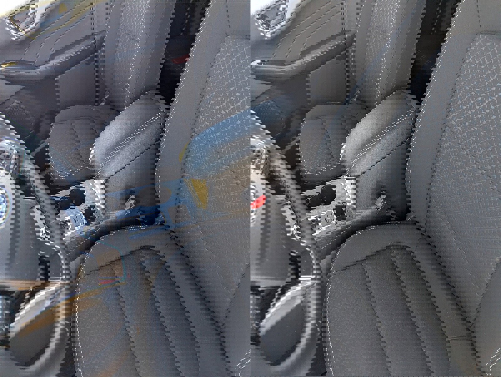 Certified 2024 Ford Escape Active w/ Tech Pack #1 image 28