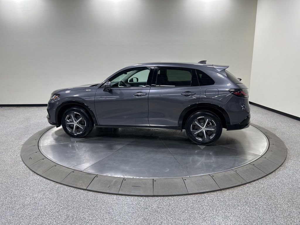 Used 2023 Honda HR-V EX-L image 9