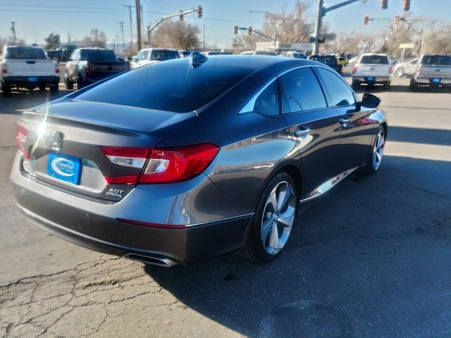 Used 2018 Honda Accord Touring image 7