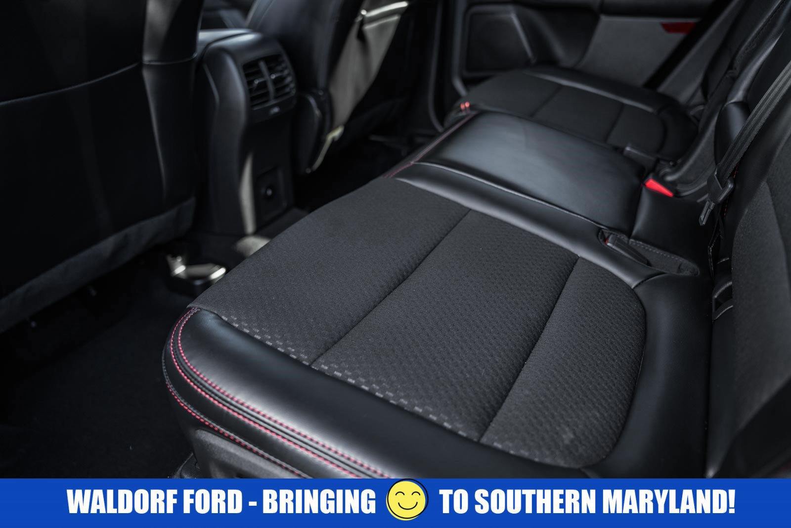 Certified 2023 Ford Escape ST-Line w/ Tech Pack #1 image 33