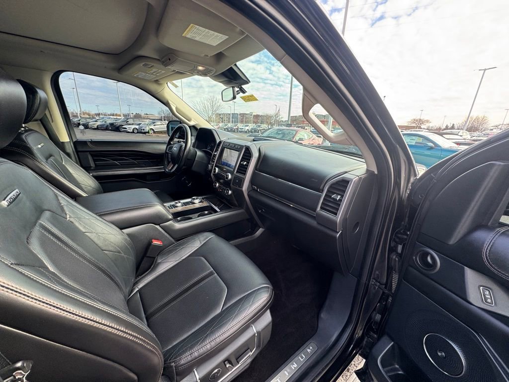 Certified 2021 Ford Expedition Max Platinum image 19