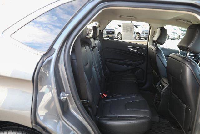 Certified 2022 Ford Edge Titanium image 29