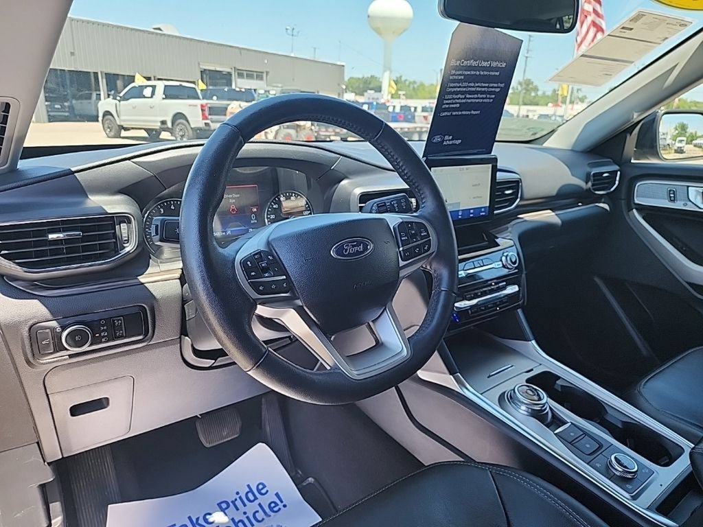 Certified 2024 Ford Explorer Limited AWD/4WD image 16