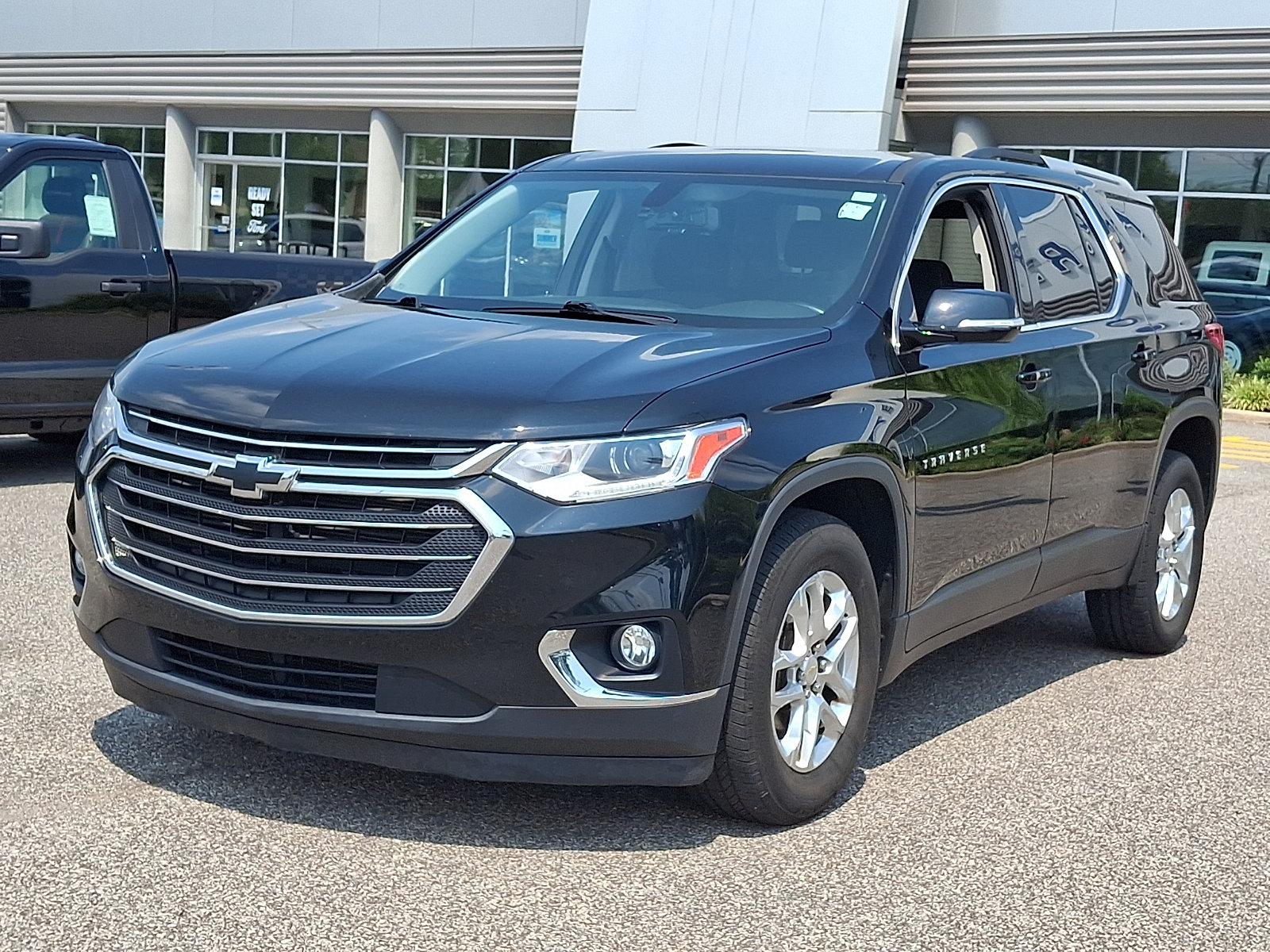 Used 2018 Chevrolet Traverse LT AWD/4WD image 4