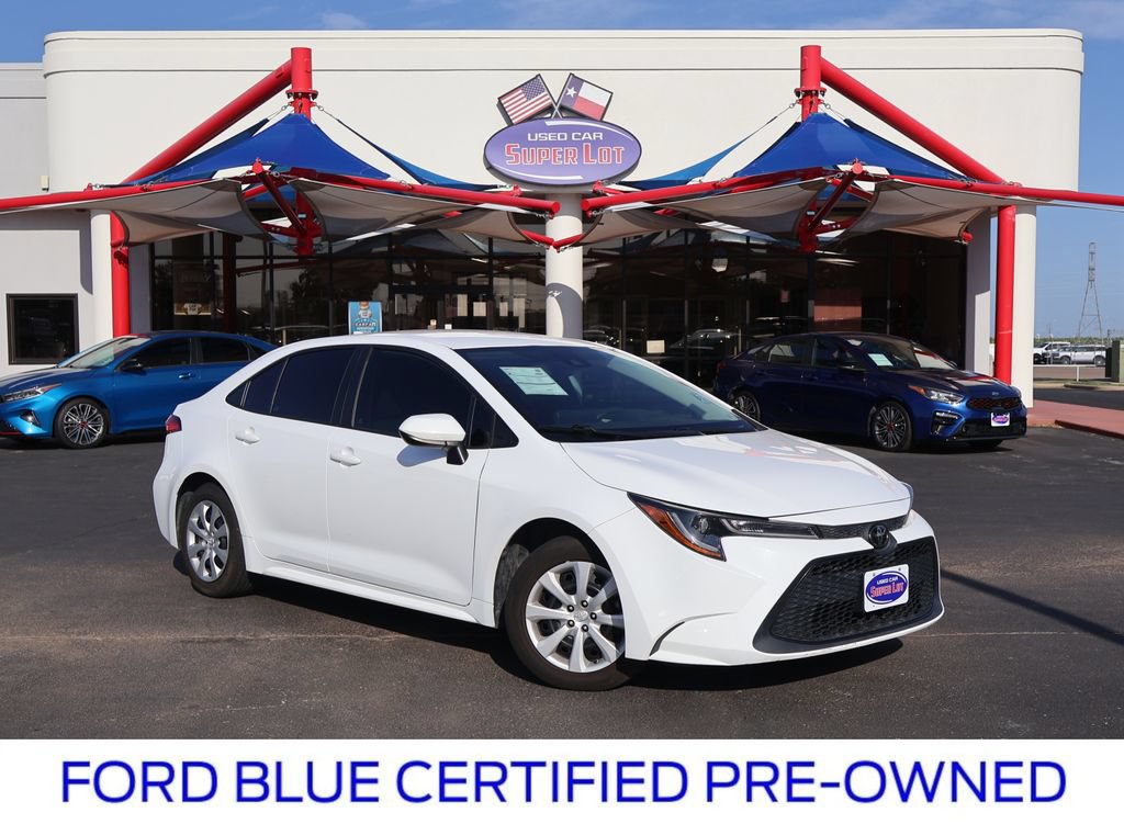 Used 2022 Toyota Corolla LE FWD image 1