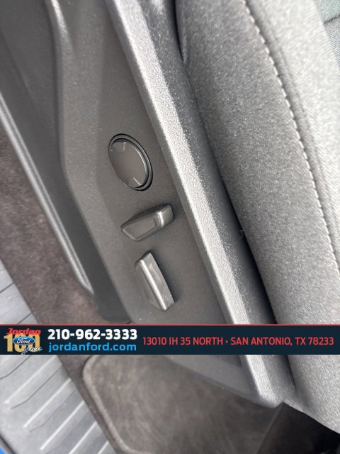 Certified 2022 Ford F150 XLT w/ Equipment Group 302A High image 13