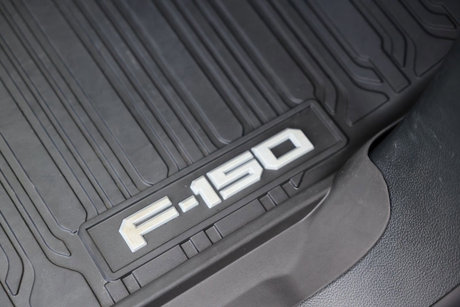 Certified 2024 Ford F150 XLT w/ FX4 Off-Road Package image 13