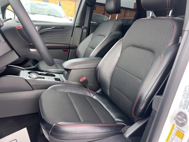 Certified 2024 Ford Escape ST-Line w/ Tech Pack #1 image 20