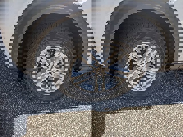 Certified 2023 Ford Explorer XLT image 11