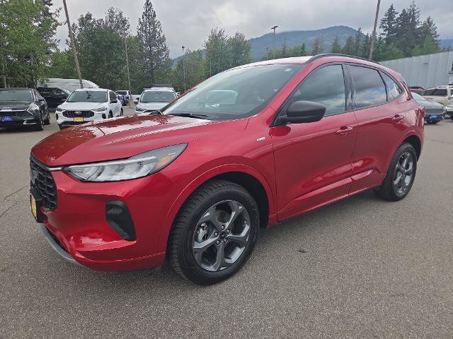 Certified 2024 Ford Escape ST-Line w/ Tech Pack #1 AWD/4WD image 4