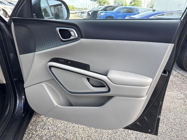 Used 2025 Kia Soul EX FWD image 22