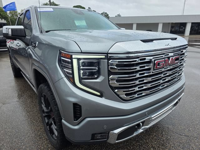 Used 2023 GMC Sierra 1500 Denali AWD/4WD image 2