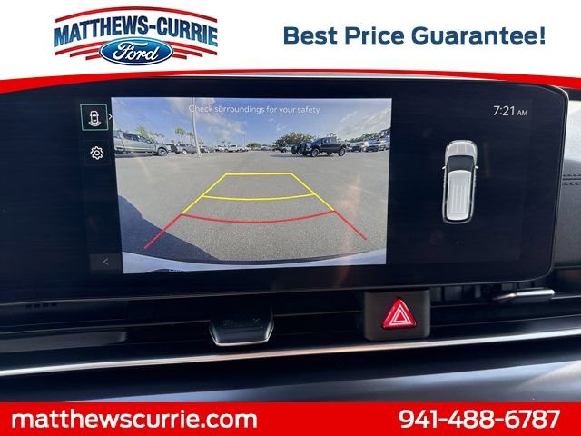 Used 2025 Kia Carnival FWD image 19
