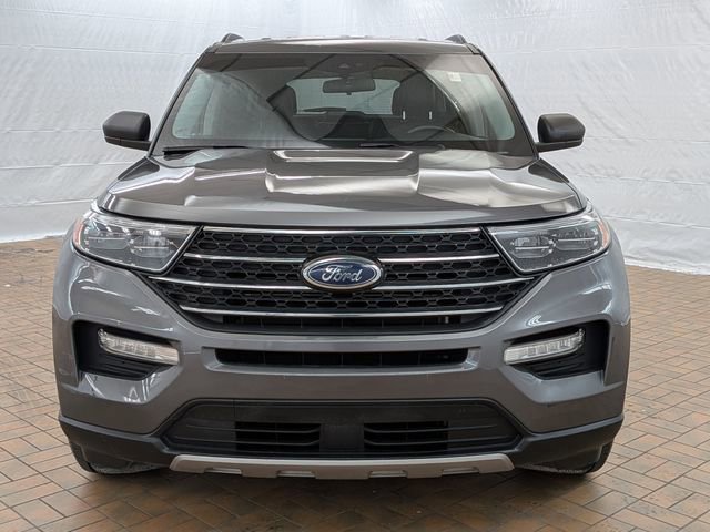 Certified 2021 Ford Explorer XLT w/ Equipment Group 202A image 8