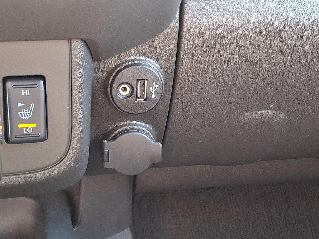 Used 2019 Nissan Frontier SV w/ Value Truck Package AWD/4WD image 25