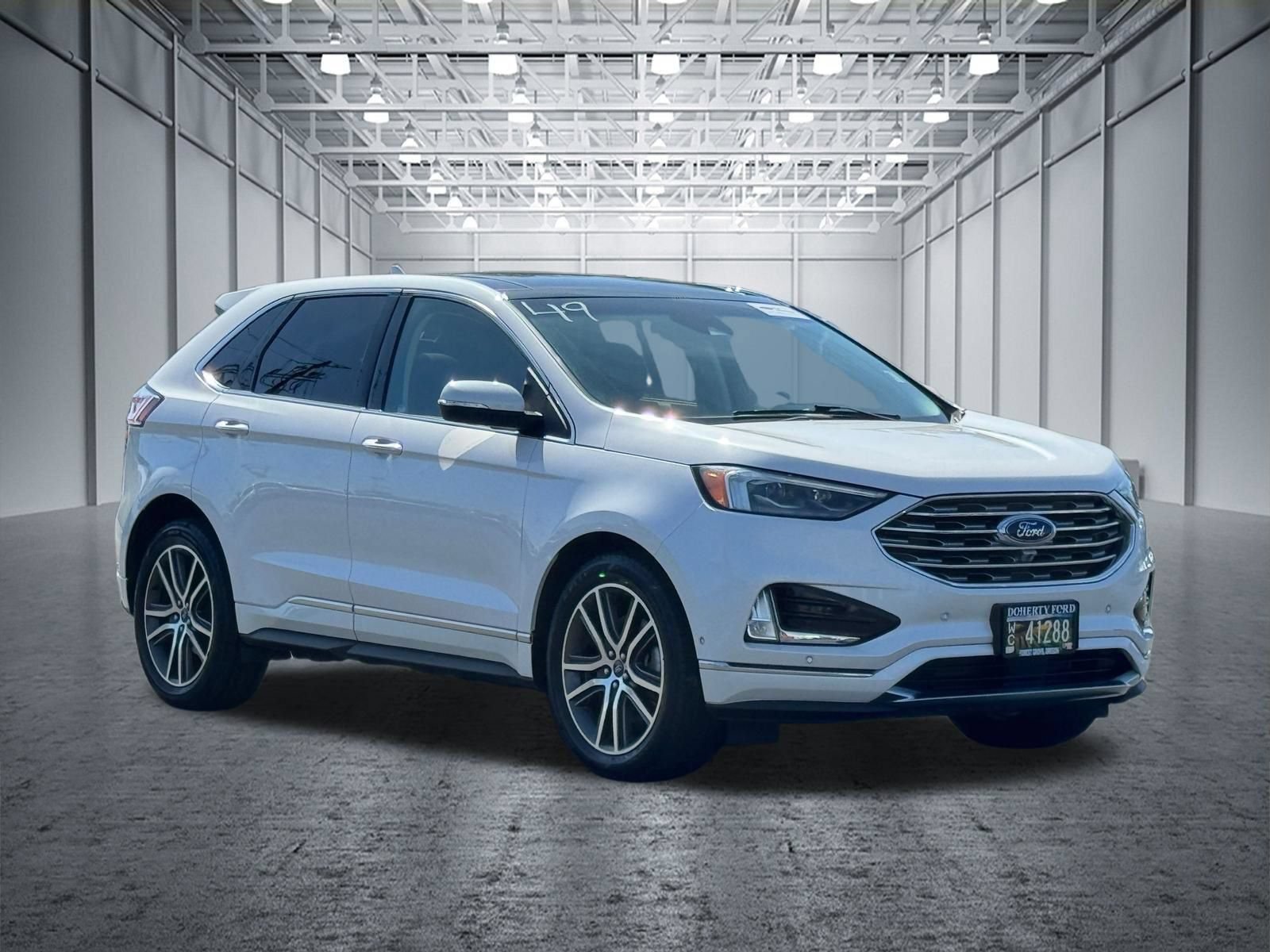 Certified 2019 Ford Edge Titanium w/ Equipment Group 301A AWD/4WD image 4