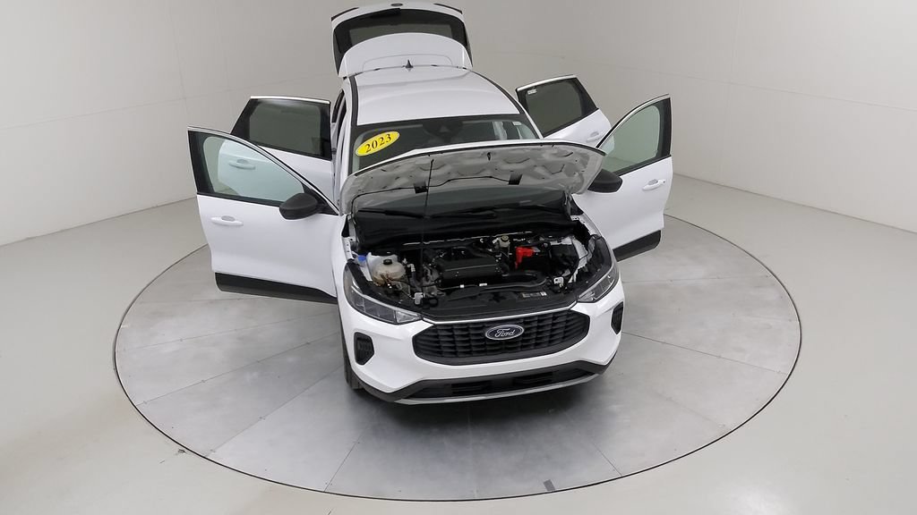 Certified 2023 Ford Escape Active w/ Tech Pack #1 AWD/4WD image 42