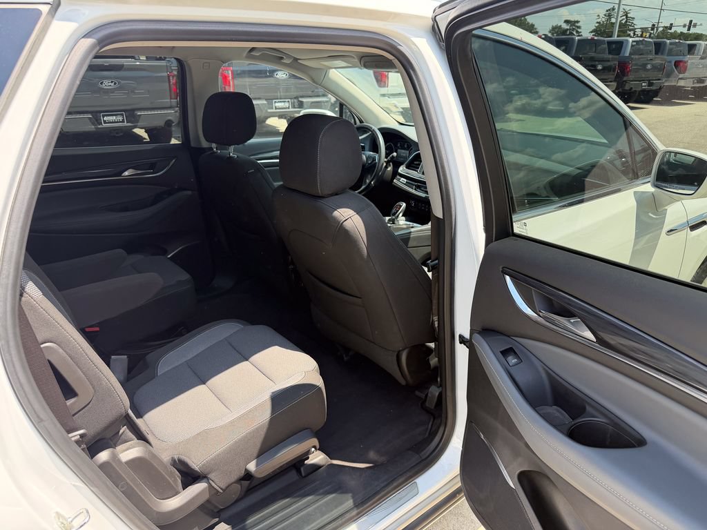 Used 2020 Buick Enclave Preferred FWD image 19