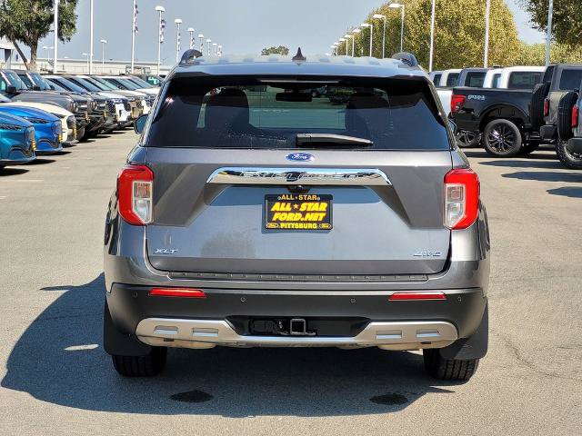 Certified 2022 Ford Explorer XLT w/ Equipment Group 202A AWD/4WD image 5