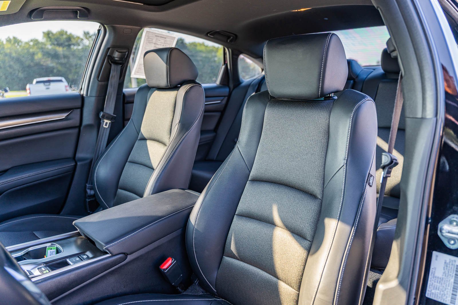 Used 2022 Honda Accord Sport image 19