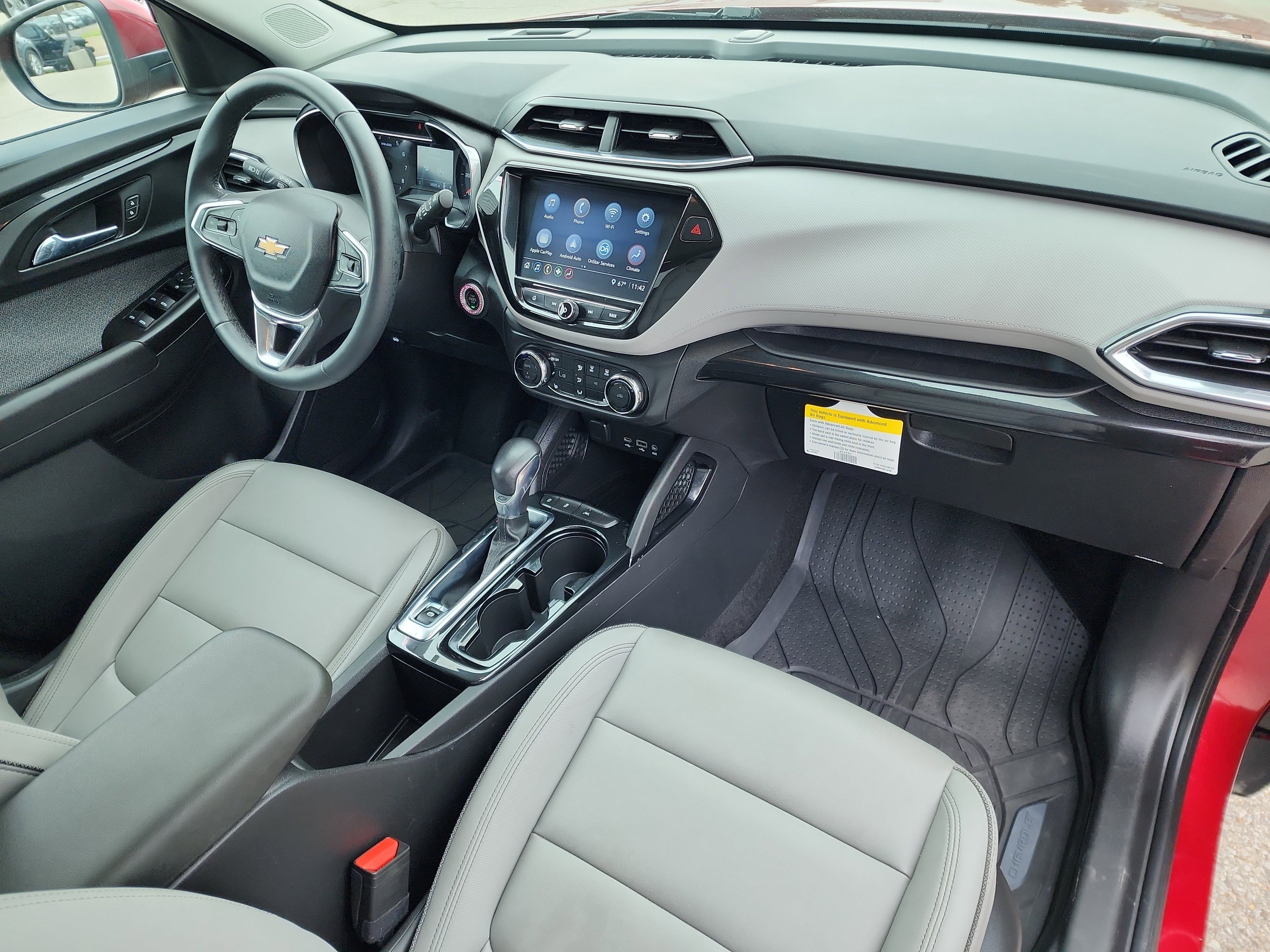 Used 2021 Chevrolet TrailBlazer LT w/ Premium Seating Package image 16