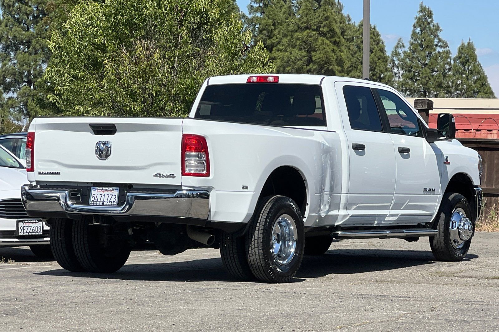 Used 2024 RAM 3500 Big Horn AWD/4WD image 4