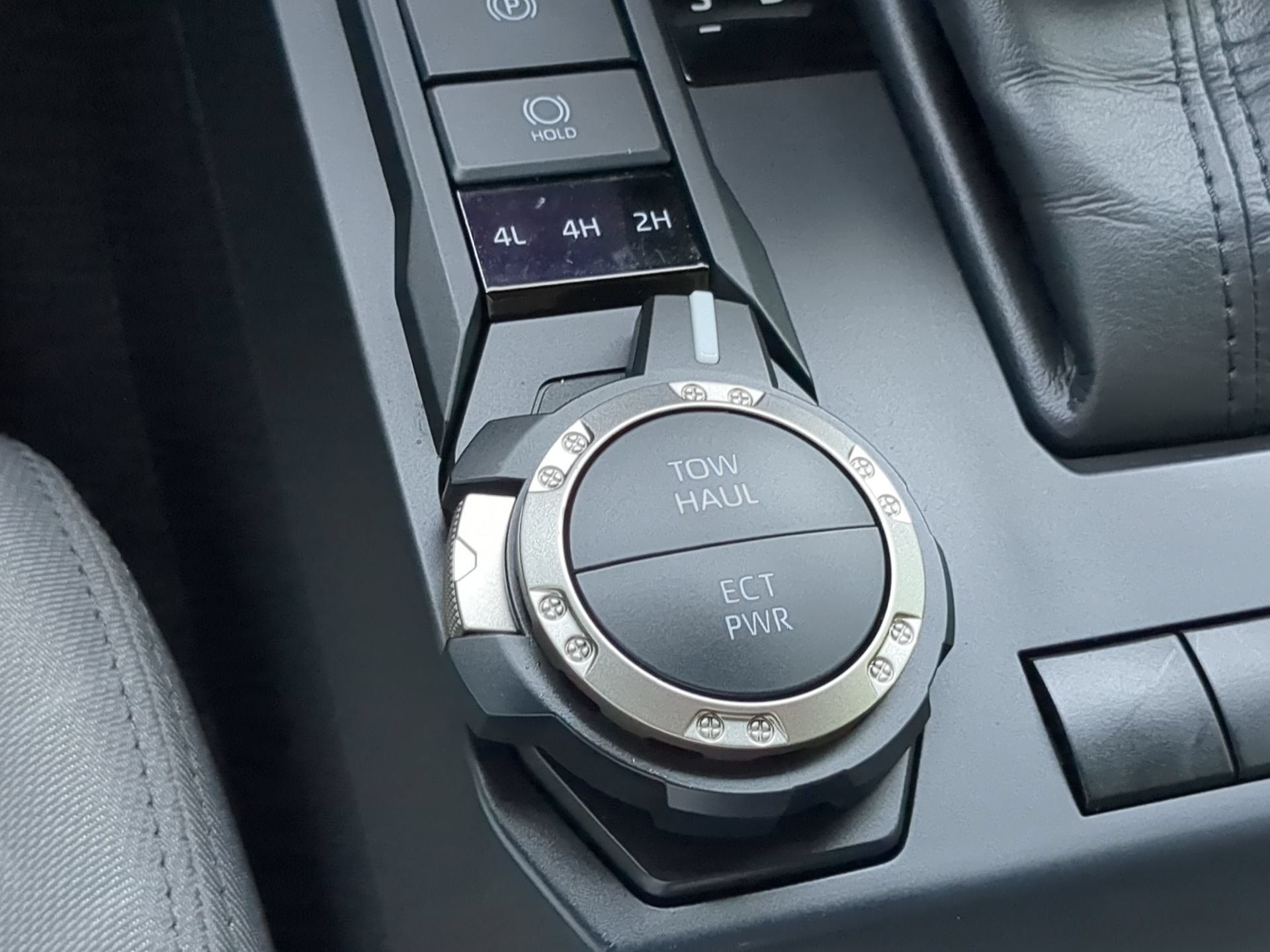 Used 2025 Toyota Tacoma SR5 AWD/4WD image 61