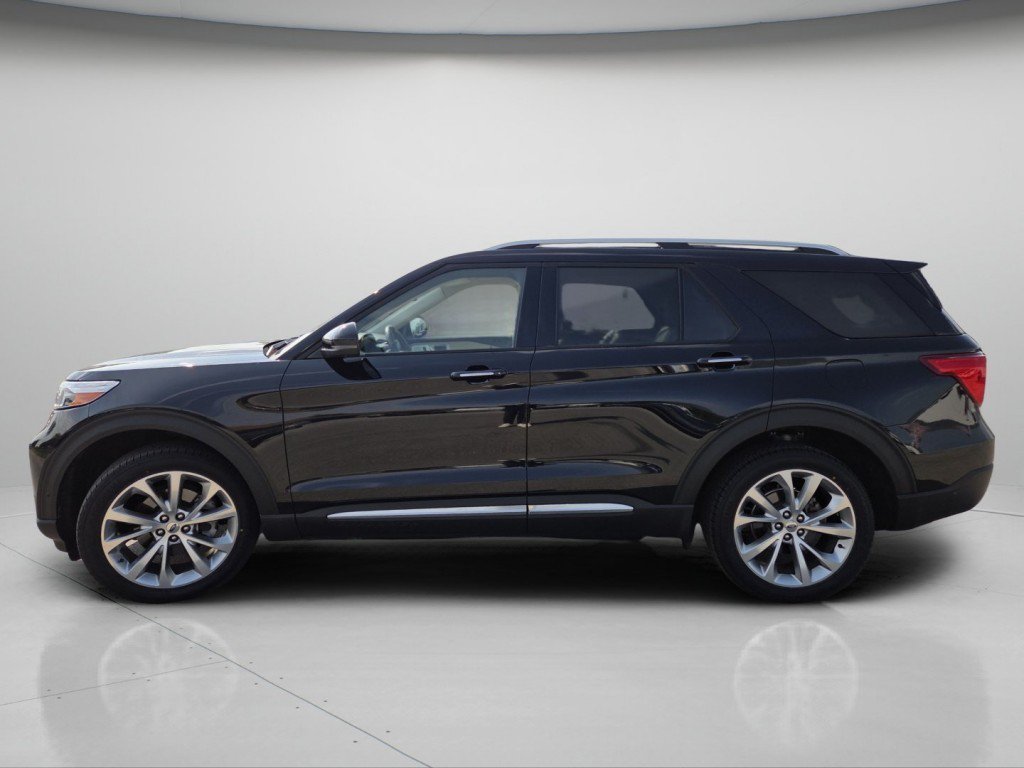 Certified 2021 Ford Explorer Platinum w/ Equipment Group 601A AWD/4WD image 19