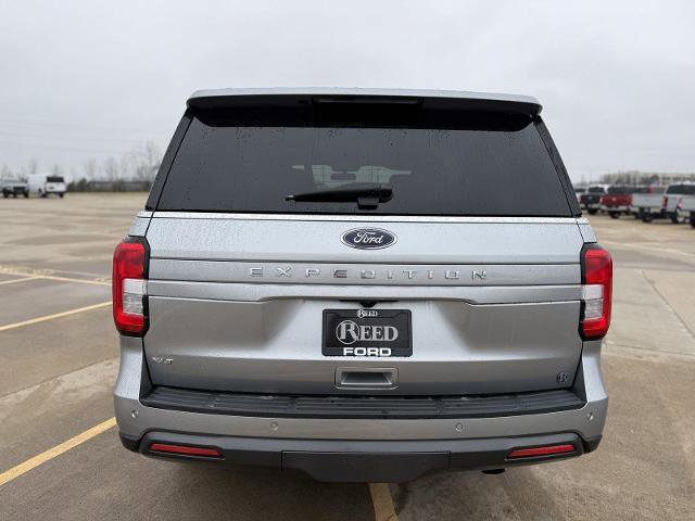 Certified 2022 Ford Expedition XLT AWD/4WD image 8