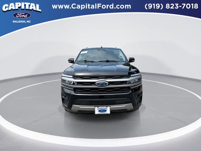 Certified 2023 Ford Expedition Max XLT RWD image 3
