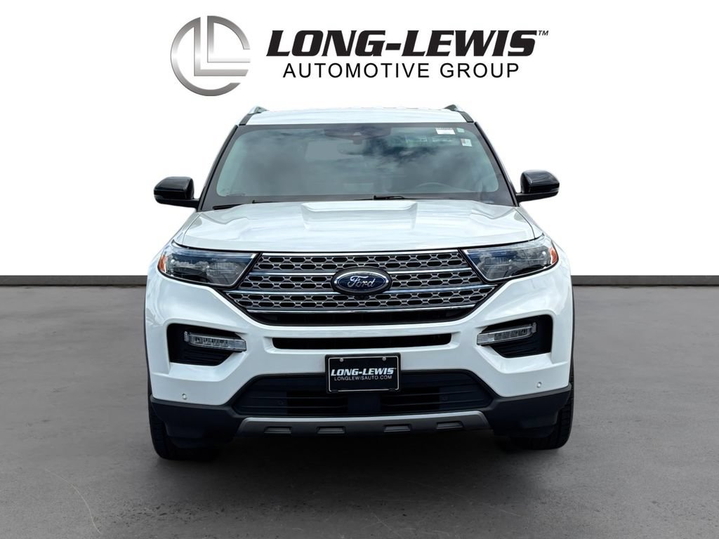 Certified 2022 Ford Explorer Limited w/ Limited Technology Package RWD image 11
