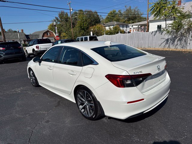 Used 2024 Honda Civic Touring image 5