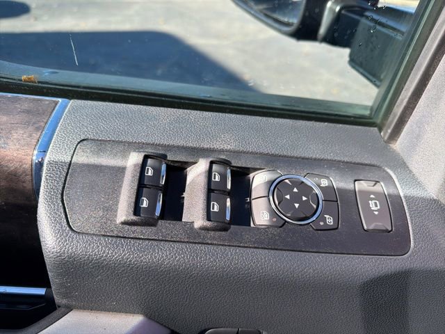 Certified 2022 Ford F250 Lariat w/ Black Appearance Package image 23