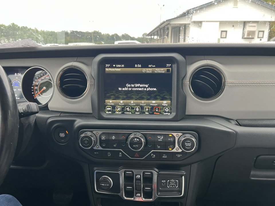 Used 2021 Jeep Gladiator Overland image 21