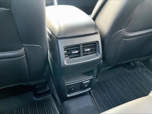 Certified 2024 Ford Edge SEL w/ Convenience Package AWD/4WD image 10