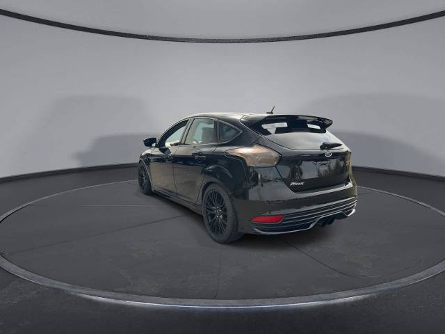 Certified 2018 Ford Focus ST w/ Equipment Group 402A FWD image 6