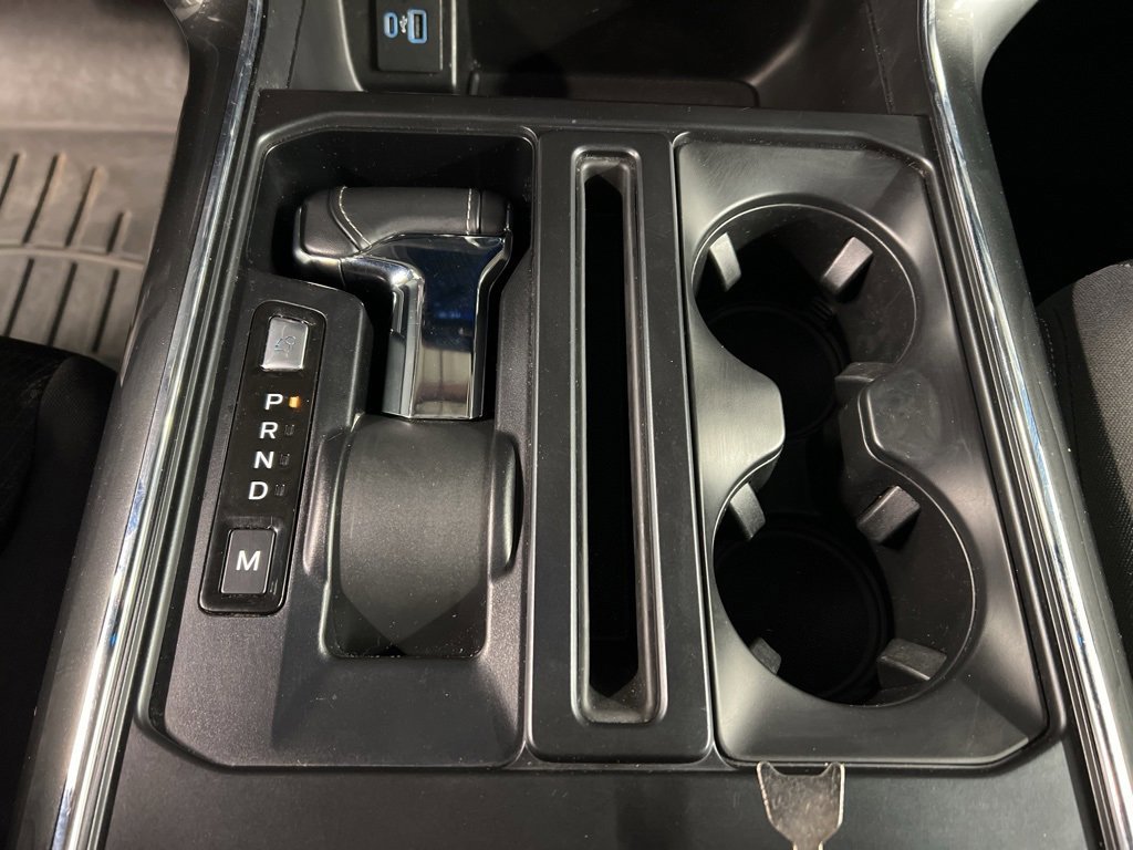 Certified 2022 Ford F150 XLT w/ Equipment Group 302A High image 16