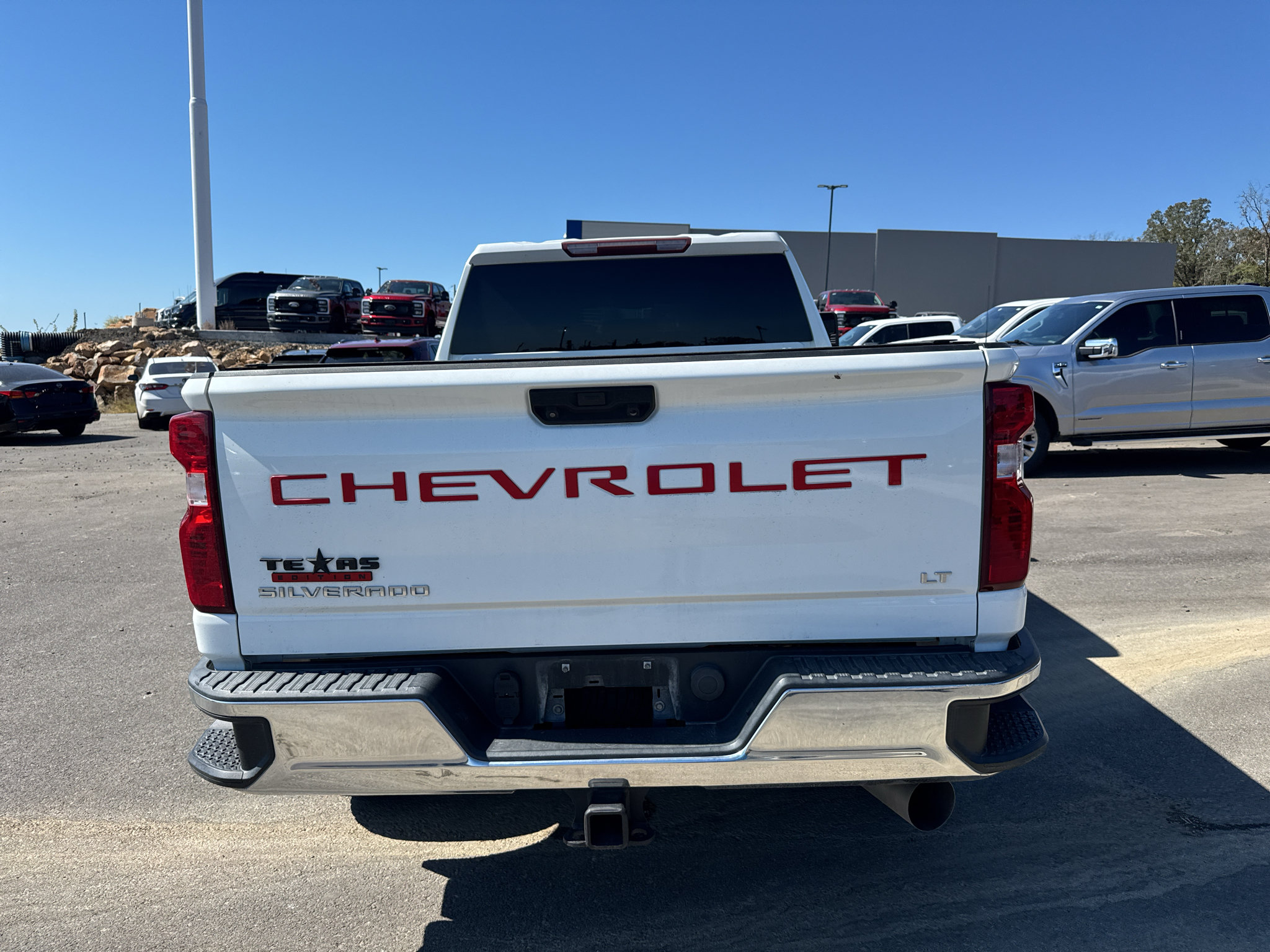 Used 2021 Chevrolet Silverado 2500 LT w/ Z71 Off-Road Package AWD/4WD image 7
