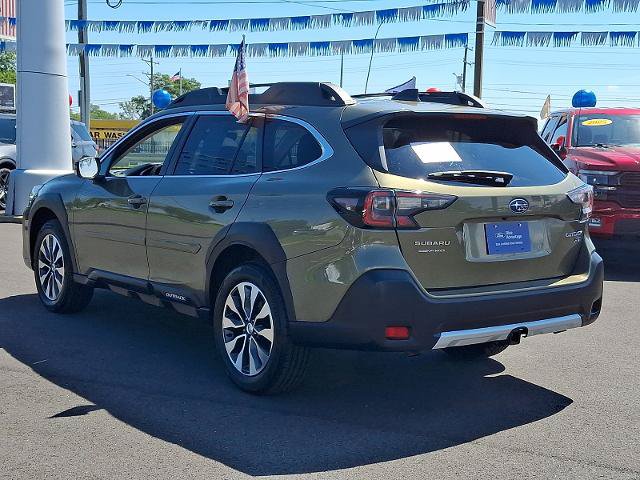 Used 2023 Subaru Outback Limited XT AWD/4WD image 4