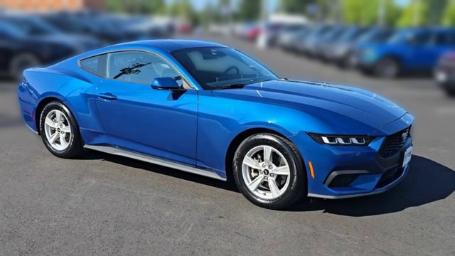 Certified 2024 Ford Mustang Coupe RWD image 3