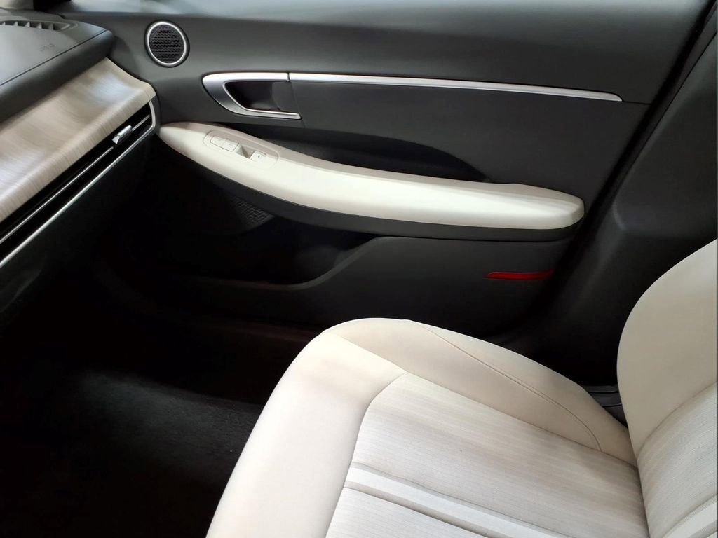 Used 2026 Hyundai Sonata Blue FWD image 22