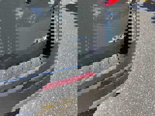 Certified 2023 Ford Explorer Limited w/ Equipment Group 301A image 26