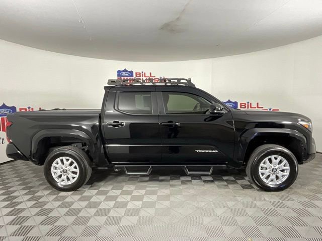 Used 2024 Toyota Tacoma SR5 image 2