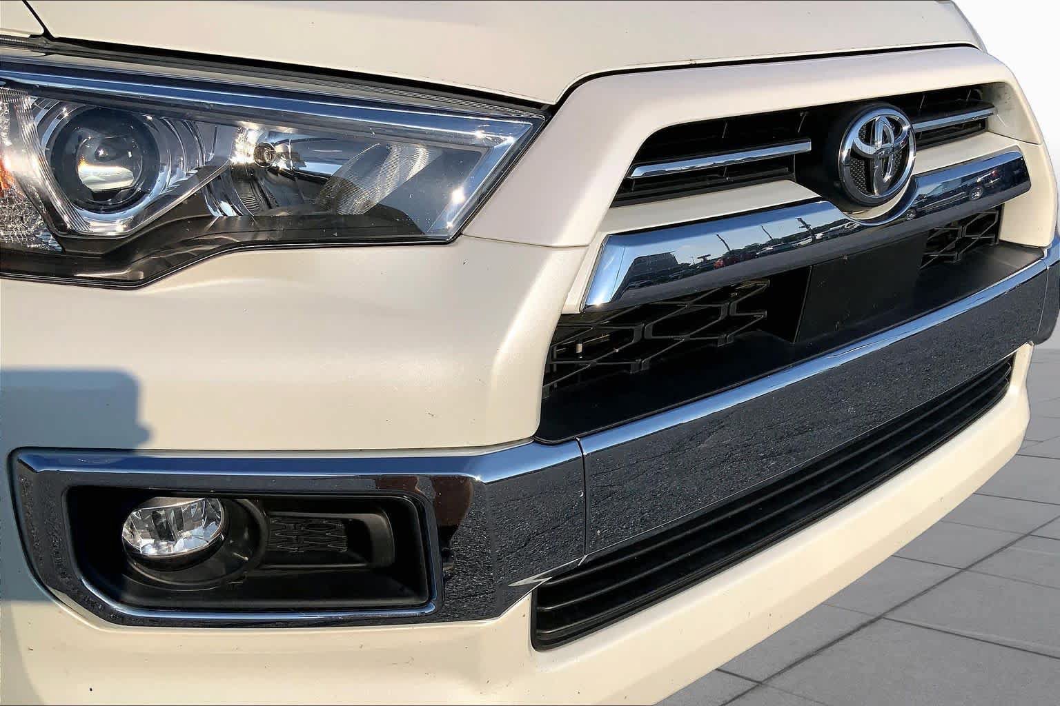 Used 2021 Toyota 4Runner Limited RWD image 29